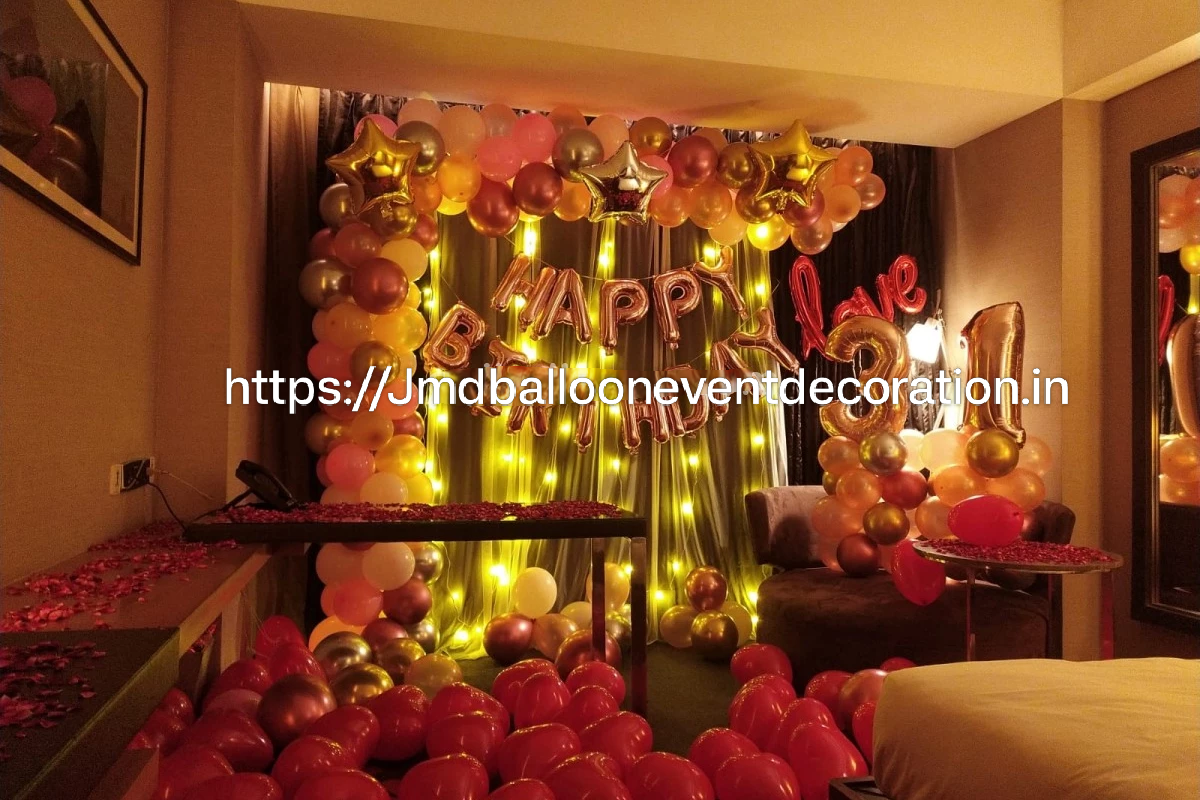 Garland With Net Decoration